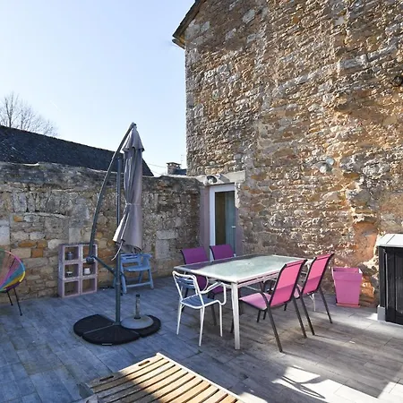 Maison Charme Et Deco Atypique Sophieandco Feriehus Bozouls