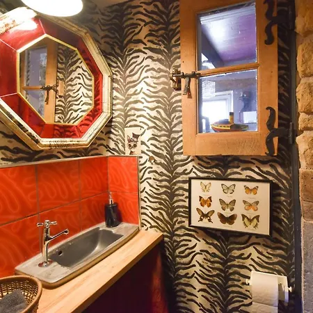 Maison Charme Et Deco Atypique Sophieandco Feriehus Bozouls